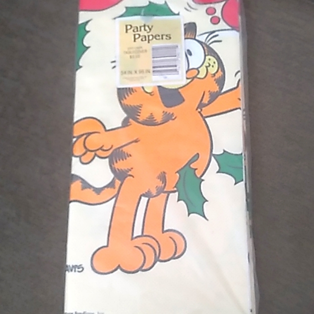 Vintage 1978 Gibson greetings Garfield tablecover